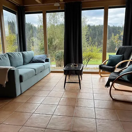 펜션 Gipfelruhe-ganzes Mit Sauna, Garten & Spielzimmer-