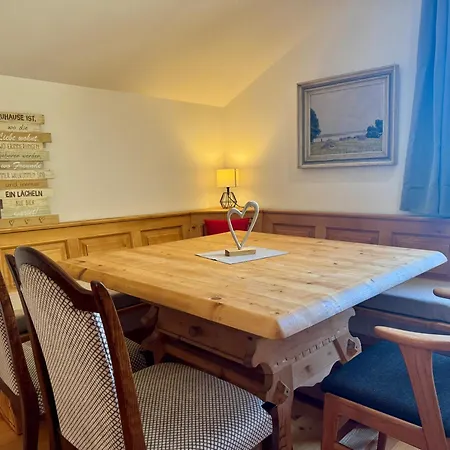 Villa Gipfelruhe-ganzes Ferienhaus mit Sauna, Garten&Spielzimmer- Ramsau am Dachstein *