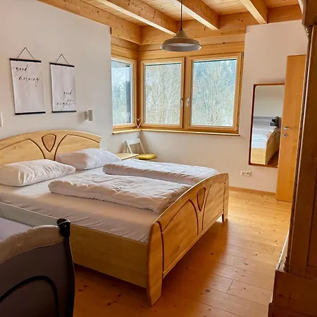 Dom wakacyjny Gipfelruhe-ganzes Mit Sauna, Garten & Spielzimmer-