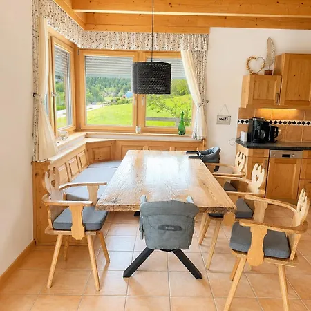 펜션 Gipfelruhe-ganzes Mit Sauna, Garten & Spielzimmer- *