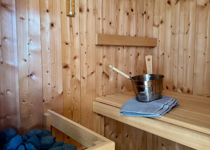 Gipfelruhe-ganzes Mit Sauna, Garten & Spielzimmer- Villa *